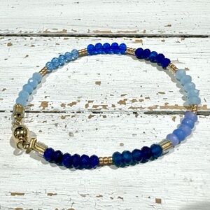 Chic Blue and Gold Beaded Bracelet